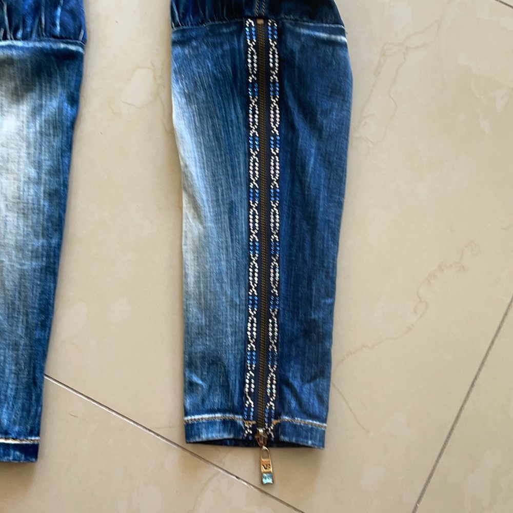 Pants - Picture 2 of 5